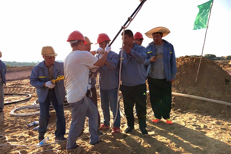 1471332611936173SLFn.jpg ³§ÇøÖ÷¸ÉµÀ·óÉèµçÀÂ.jpg