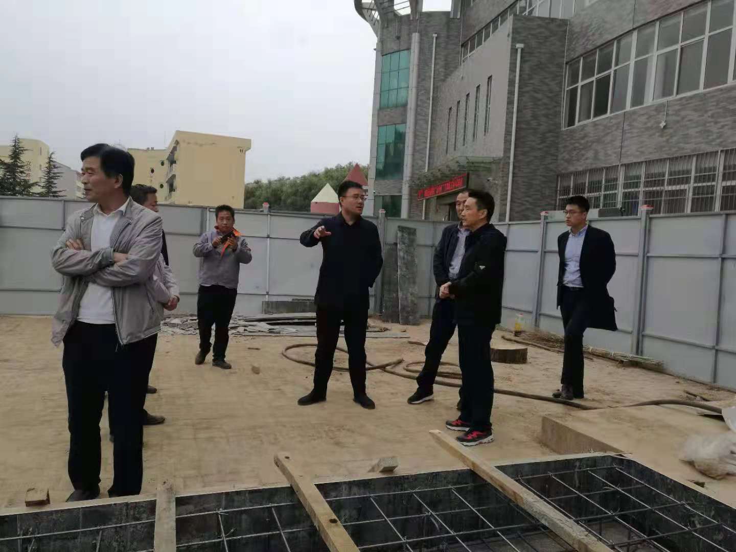 1539044508193648nFO6.jpg 318342231870535478.jpg