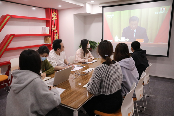 1652236701566228sIcV.jpg Ͷ×ʹ«Ë¾ÍÅÖ§²¿_¸±±¾.jpg