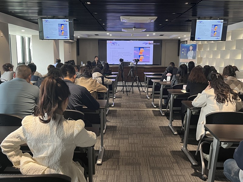 1681085521219809cSZz.jpg Ô˶¯ÕÕÆ¬_¸±±¾.jpg