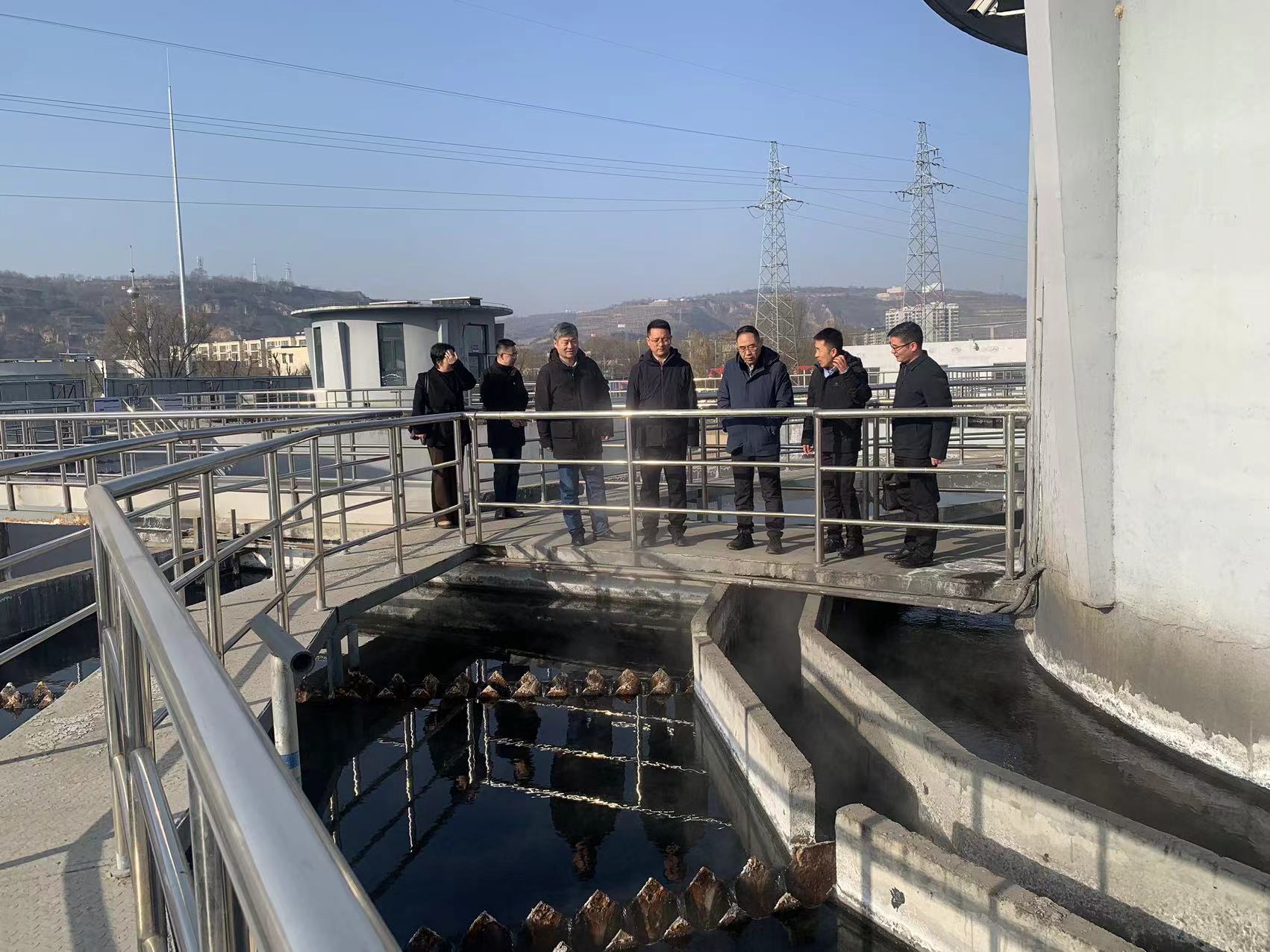 17375155116029187GbJ.jpg 1陕西永盈会官网集团工会开展2024年度冬季送温暖慰问运动.jpg