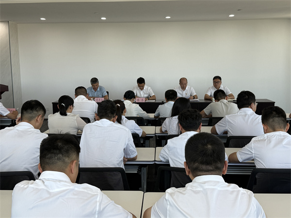 1.ѧ����͸��ʵ������.jpg